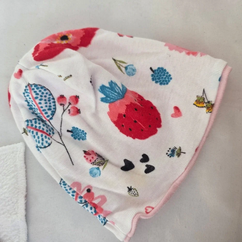 Copper Pearl Baby Hat and‎ Bib Set Floral Strawberry Print Cotton Blend